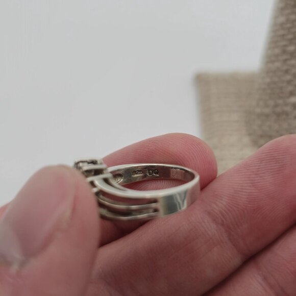 Size 6 Sterling Silver Tarnished Pear Cubic Zirconia Ring A1868 - Picture 6 of 9